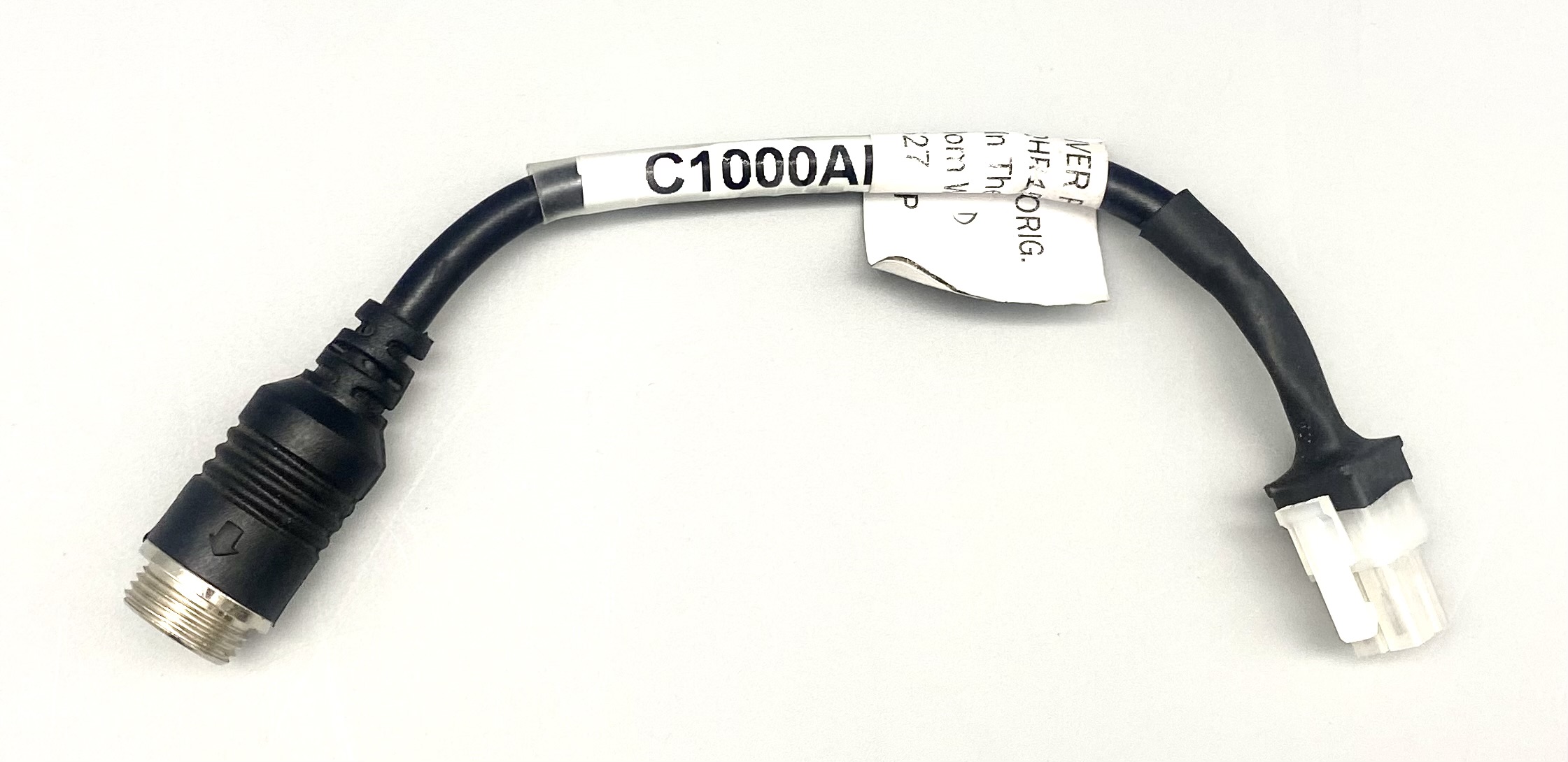 Adapter to allow 4-pin C1000-type cable to plug into 4-pin Molex port on CVS-125+ switchers