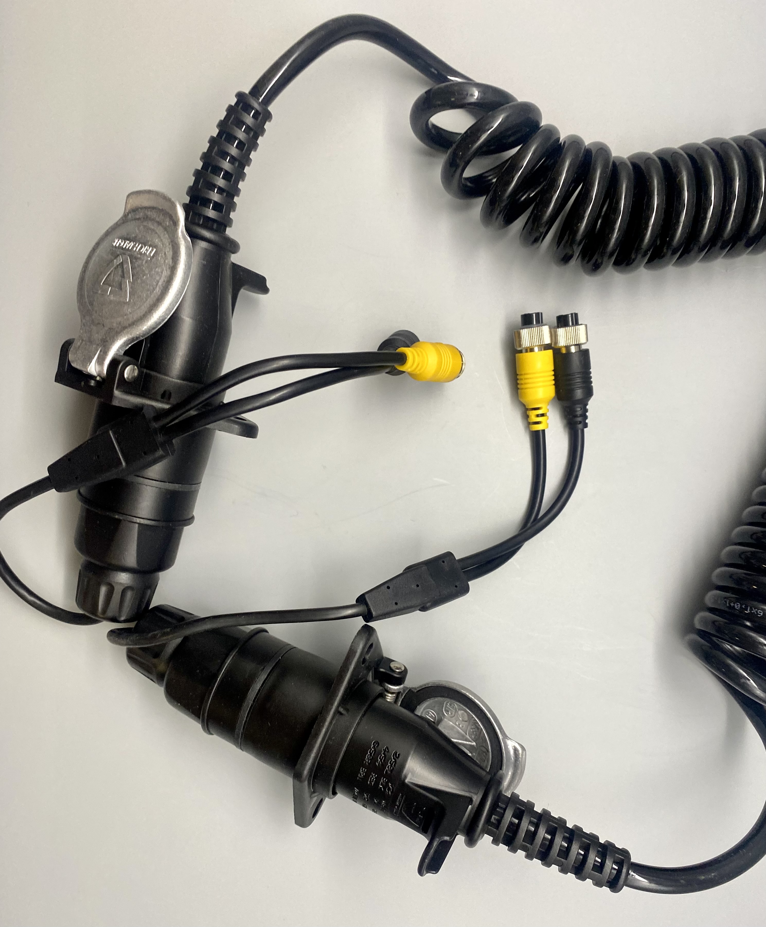 Heavy-Duty 2-Camera Disconnect Set for Zone Defense Camera Systems.
