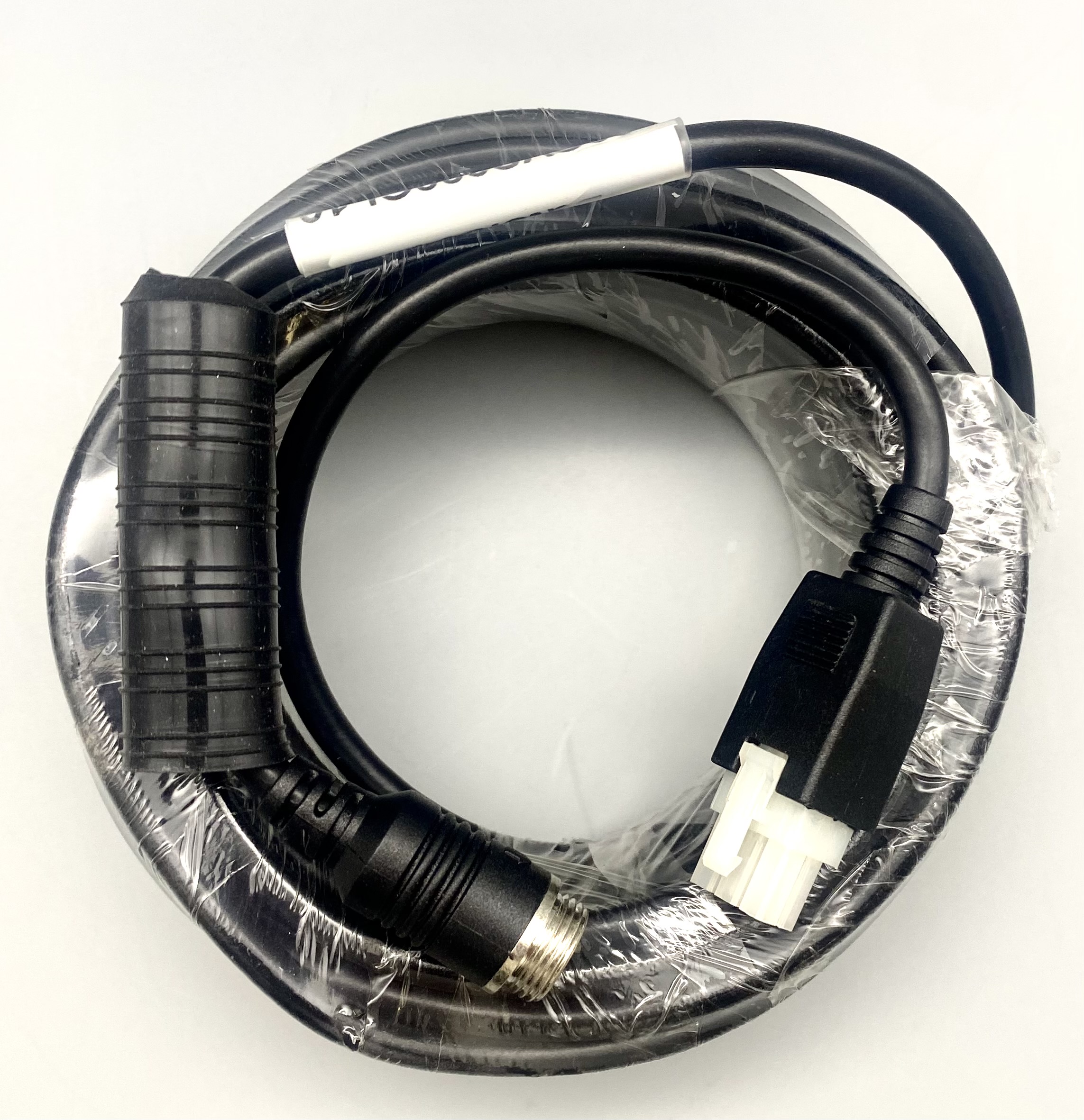 Cable between CVS150/CVS300 Switcher and C1000 camera